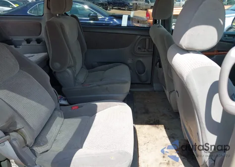 2007 Toyota Sienna Le from USA, damaged, VIN 5TDZK23C07S009825